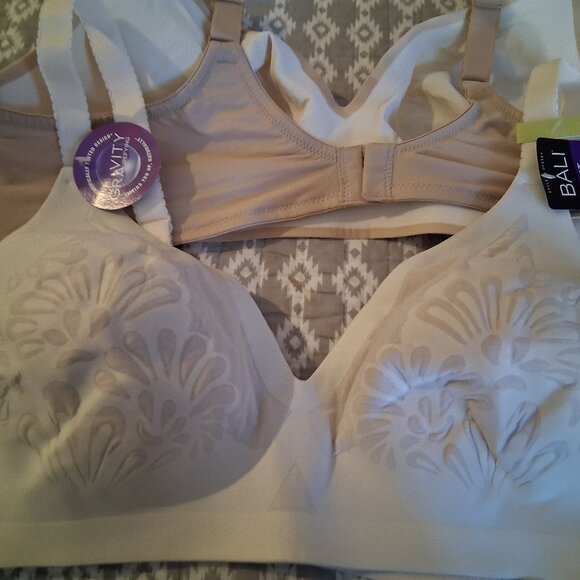 Bali Beauty Lift Gravity Defying Wireless Bra Nude 6564 40B set of 2 beige nude - Picture 2 of 8